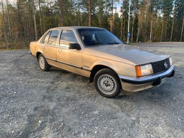Opel Rekord Rovaniemi - valokuva 3