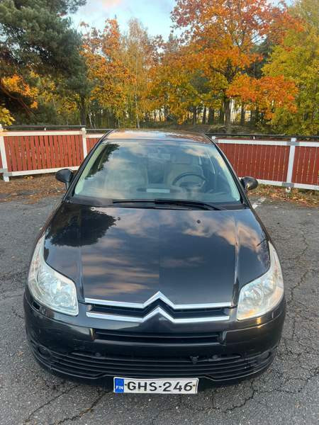 Citroen C4 Espoo - valokuva 4