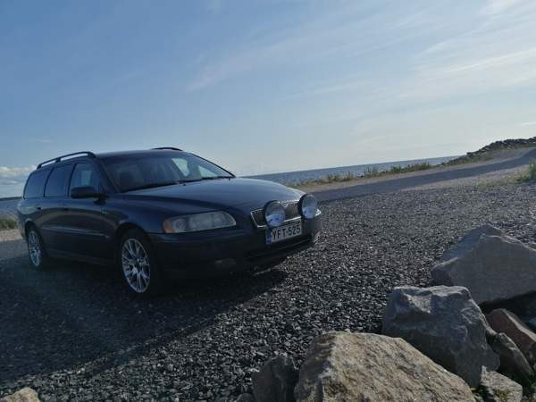 Volvo V70 Tyrnävä - изображение 1