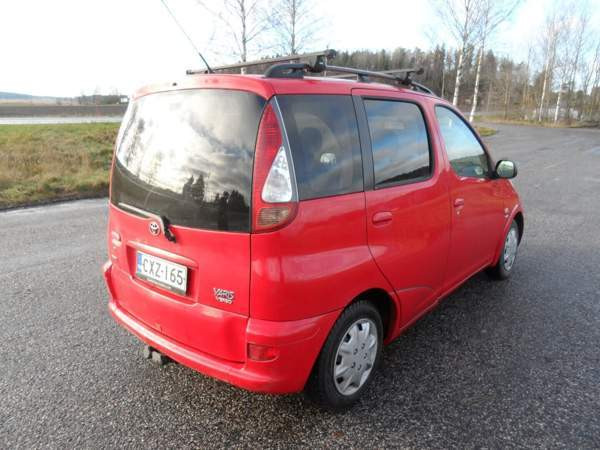 Toyota Yaris Verso Paimio - photo 4