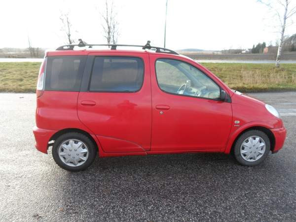 Toyota Yaris Verso Paimio - photo 6