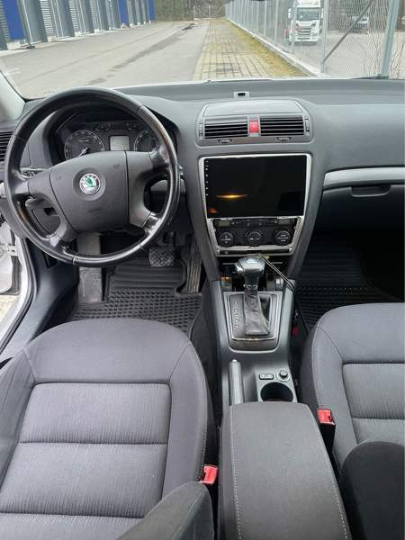 Skoda Octavia Espoo - valokuva 3