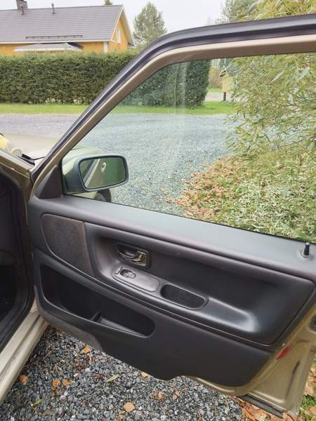 Volvo V70 Syevyerodonets'k - valokuva 8