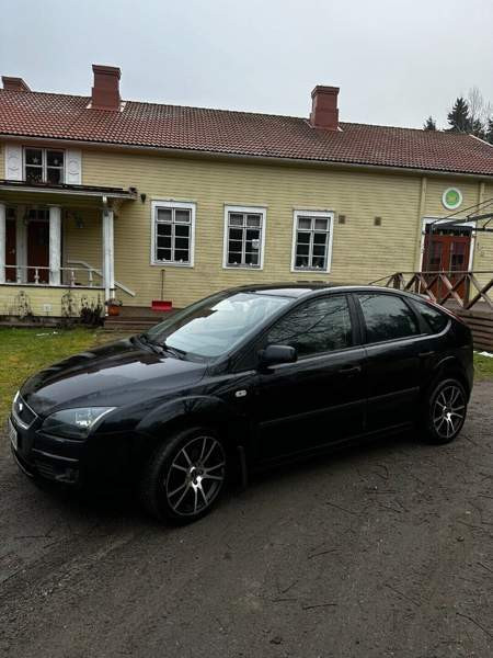 Ford Focus Helsinki - valokuva 1