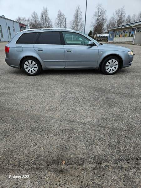 Audi A4 Sarov - valokuva 5