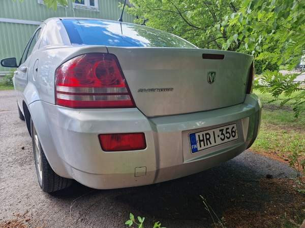 Dodge Avenger Porvoo - valokuva 3