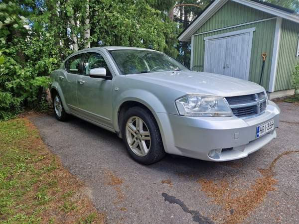 Dodge Avenger Porvoo - valokuva 2