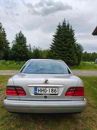 Mercedes-Benz 280 Pyhäjärvi