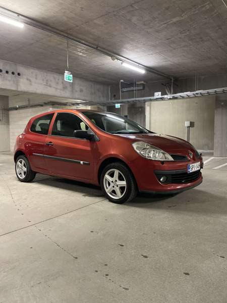 Renault Clio Helsinki - valokuva 2