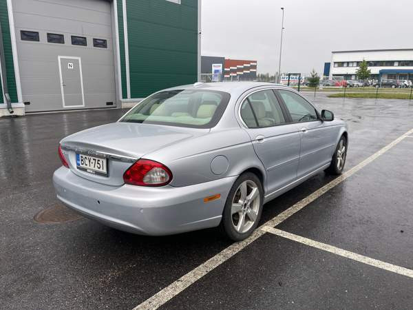 Jaguar X-type Helsinki - valokuva 4