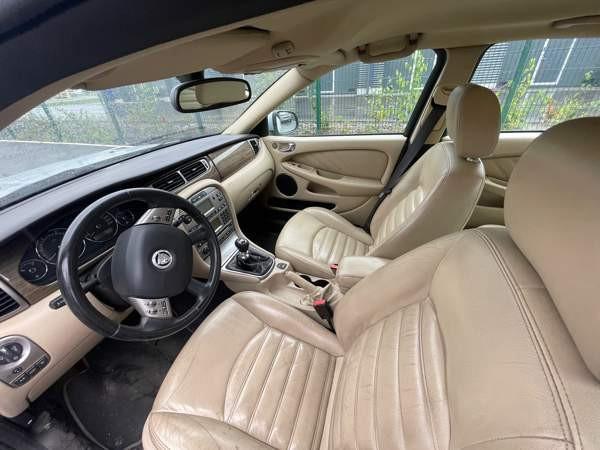 Jaguar X-type Helsinki - valokuva 6