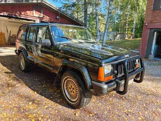 Jeep Cherokee Helsinki