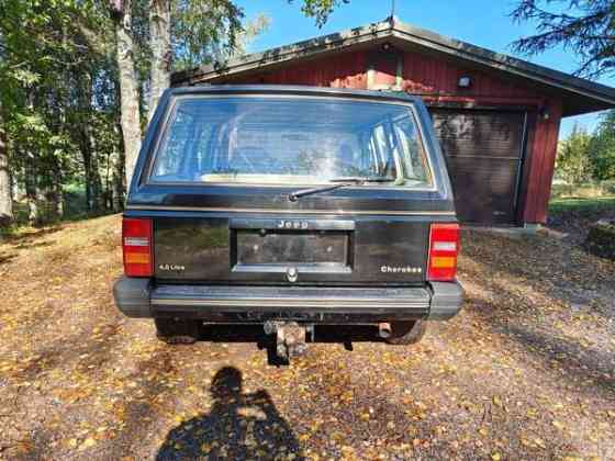 Jeep Cherokee Helsinki