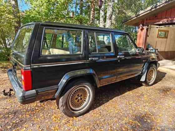 Jeep Cherokee Helsinki