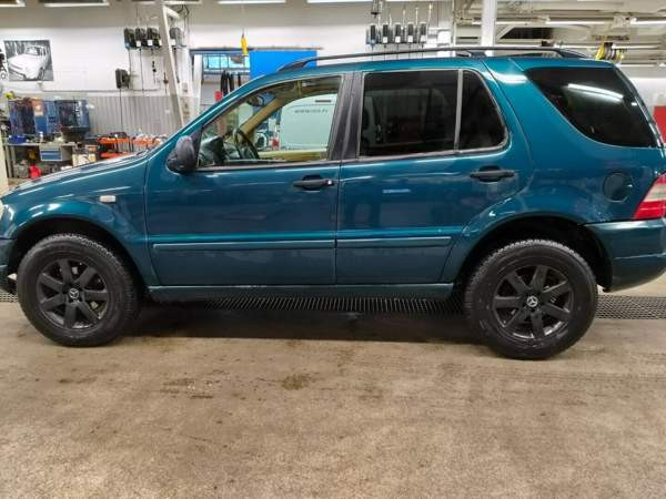 Mercedes-Benz ML Эспоо - изображение 2