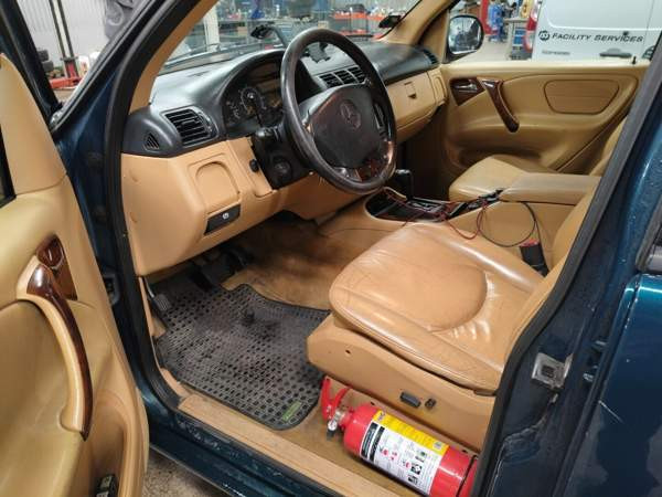 Mercedes-Benz ML Эспоо - изображение 3