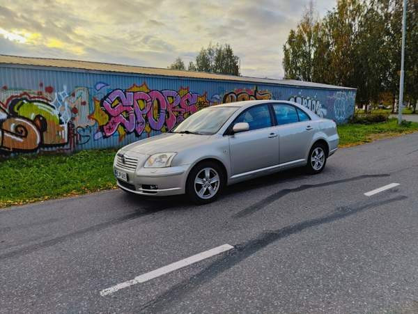 Toyota Avensis Kempele - valokuva 1