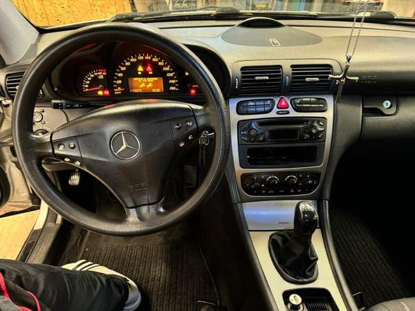 Mercedes-Benz C Jyväskylä - valokuva 8