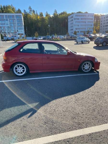 Honda Civic Nurmijärvi - valokuva 2