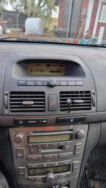 Toyota Avensis Virolahti - изображение 4