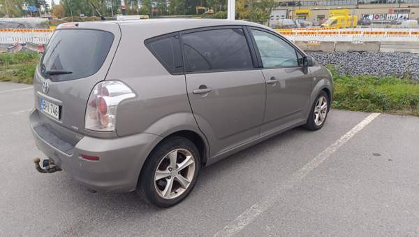 Toyota Verso Tampere - valokuva 3