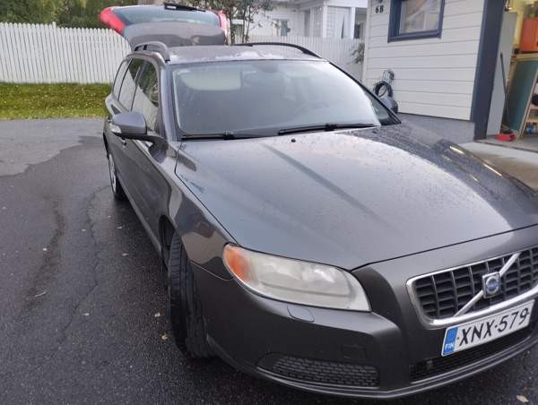 Volvo V70 Kuopio - valokuva 2
