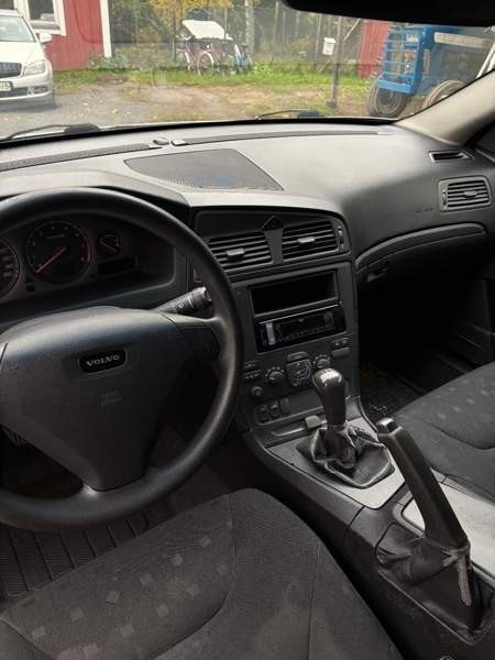 Volvo S60 Raasepori - valokuva 5