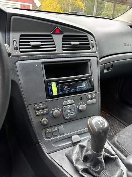 Volvo S60 Raasepori - valokuva 6