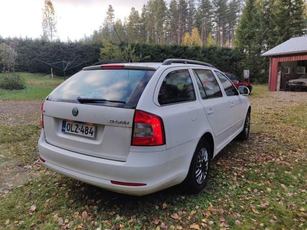 Skoda Octavia Saarijärvi - valokuva 3