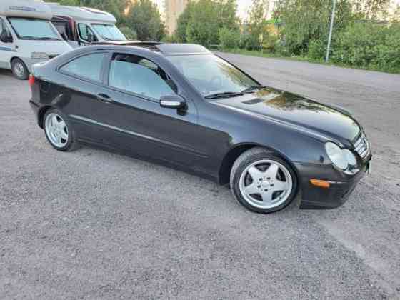 Mercedes-Benz C Maentsaelae