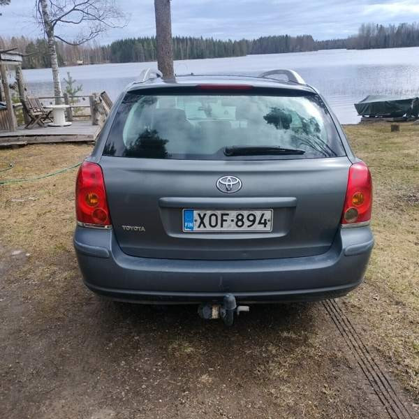 Toyota Avensis Tuusniemi – foto 6