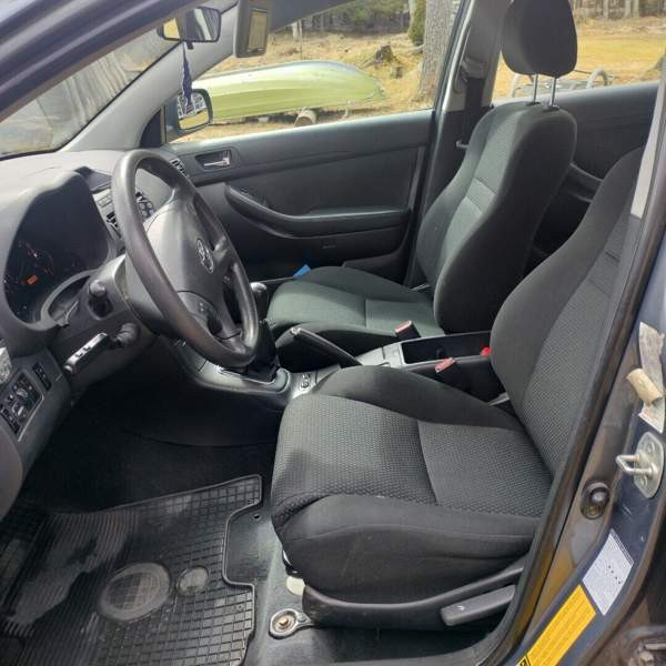 Toyota Avensis Tuusniemi – foto 2