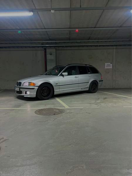 BMW 320 Zaporiz'ka Oblast' - photo 1