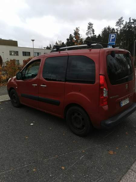 Peugeot Partner Helsinki - valokuva 2