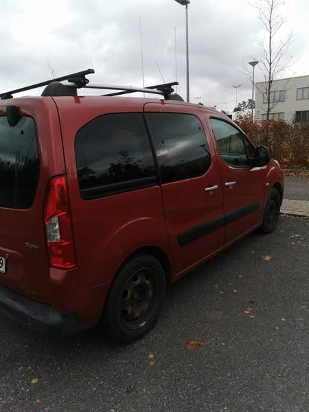 Peugeot Partner Helsinki - valokuva 1