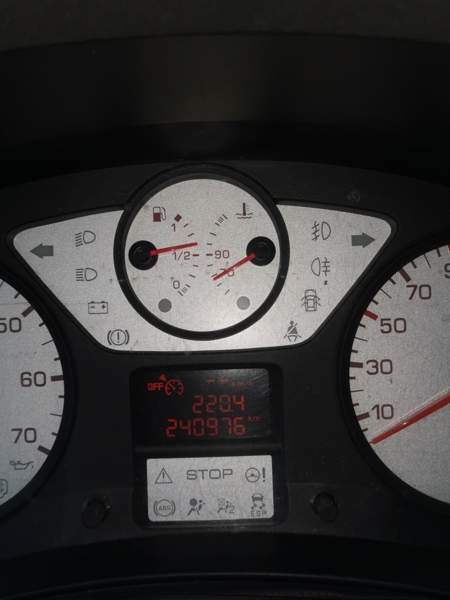 Peugeot Partner Helsinki - valokuva 8