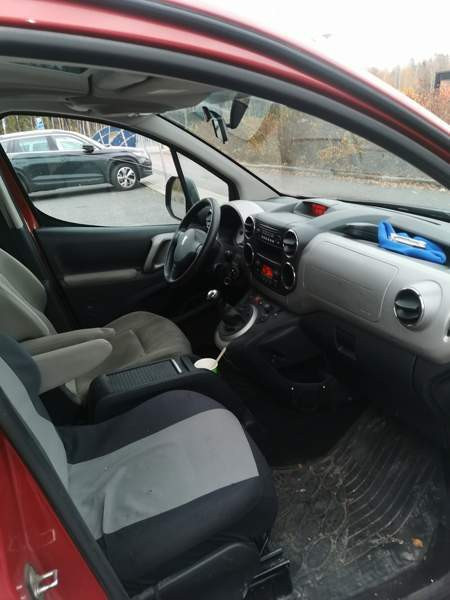 Peugeot Partner Helsinki - valokuva 7