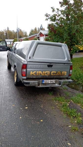 Nissan Pickup Kemin - valokuva 2