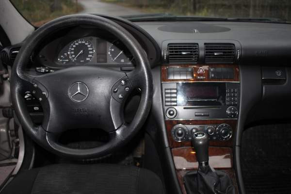 Mercedes-Benz C Рахе - изображение 6