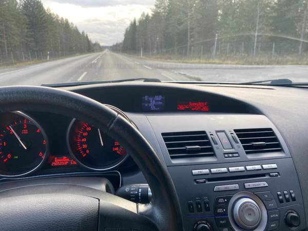 Mazda 3 Jyvaeskylae - photo 3