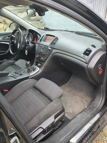 Opel Insignia Jyväskylä - valokuva 4