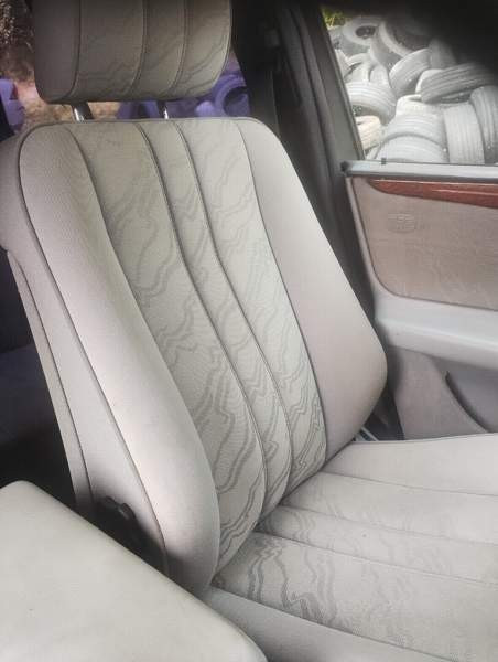 Mercedes-Benz E Keitele - valokuva 8