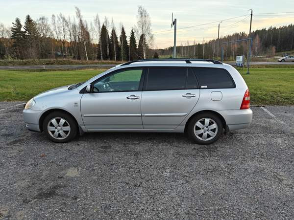 Toyota Corolla Halikko - изображение 3