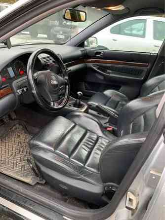 Audi A4 Рованиеми