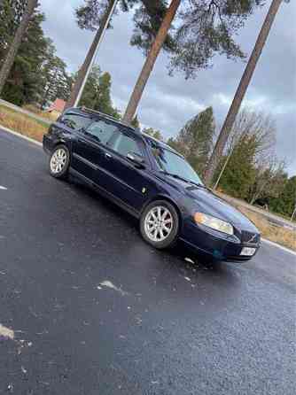 Volvo V70 Naantali
