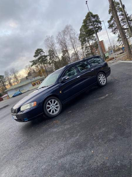 Volvo V70 Naantali - photo 1