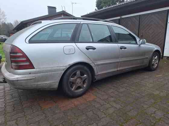 Mercedes-Benz C Kiukainen