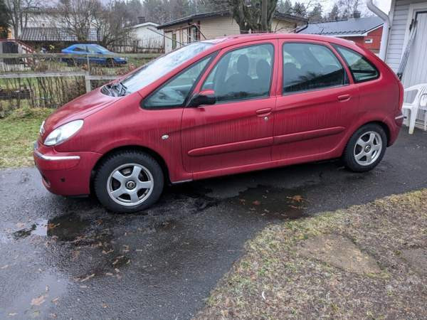 Citroen Xsara Picasso Oulu - valokuva 3