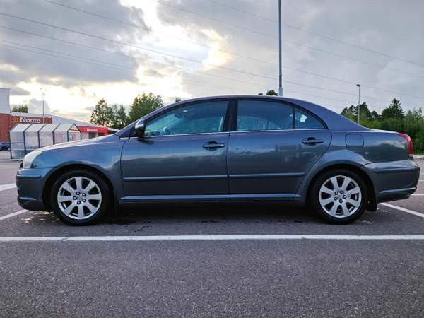 Toyota Avensis Chukotskiy Avtonomnyy Okrug – foto 2