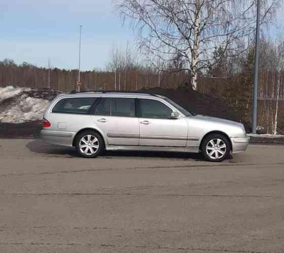 Mercedes-Benz E Макао